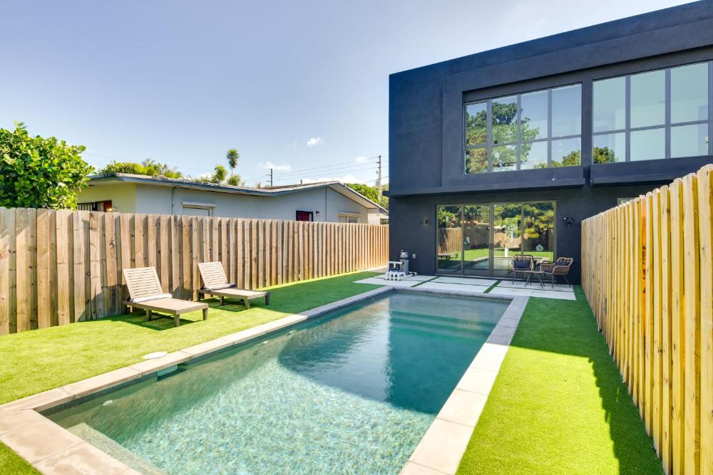 Modern Miami Home with Pool 1 Mi to Design District!